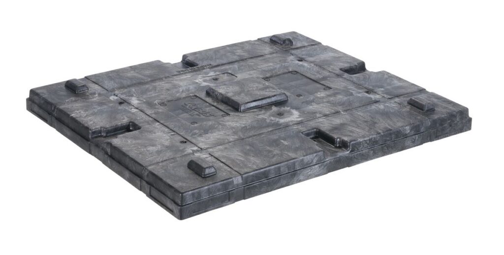 The 32 X 38 HD TOPCAP by ORBIS