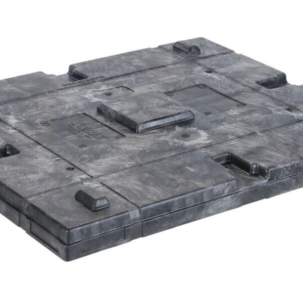 The 32 X 38 HD TOPCAP by ORBIS